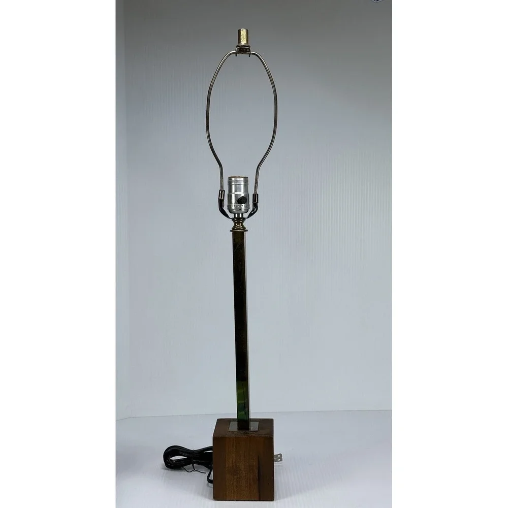Vintage Mid Century Modern Brass And Wood Table Lamp‎ 26